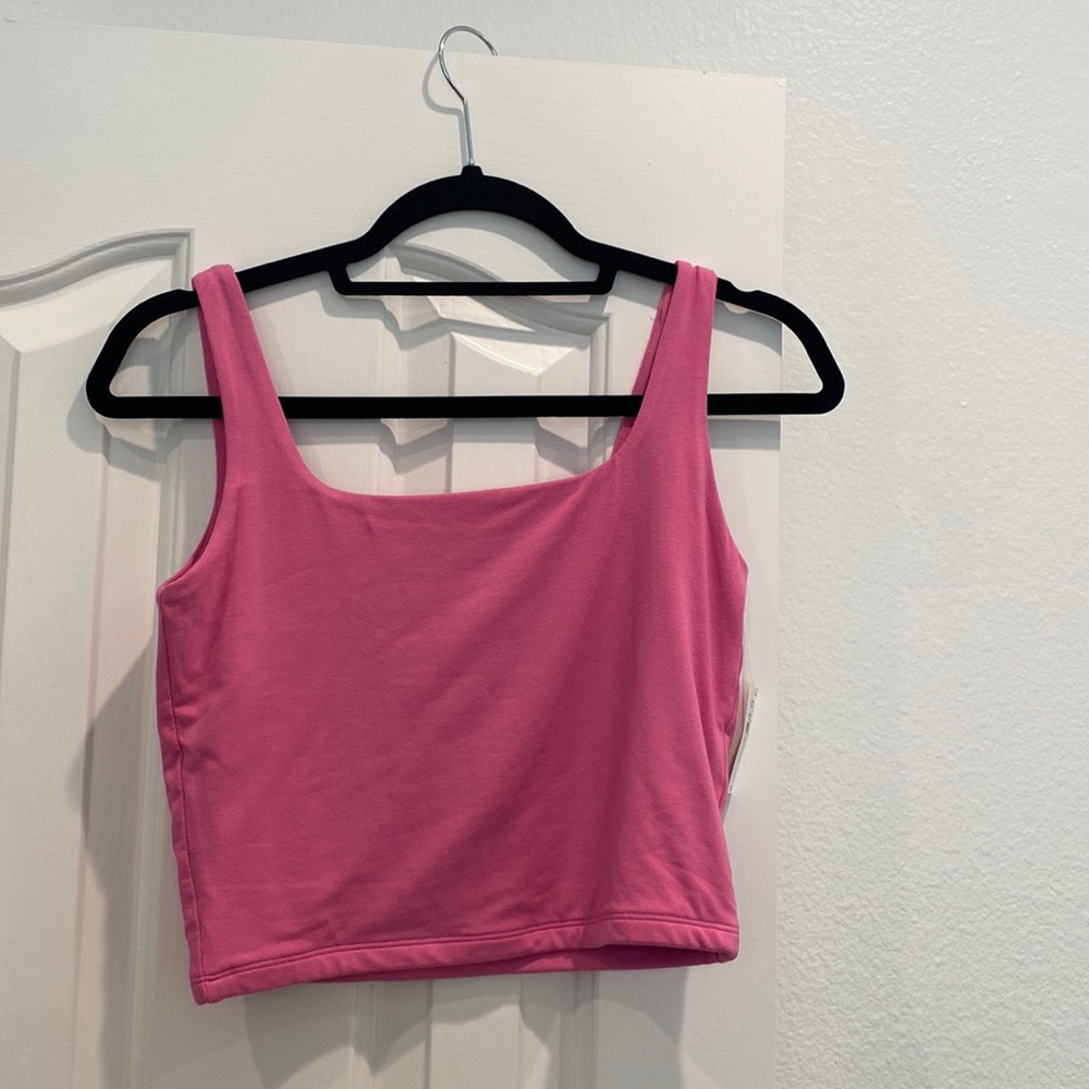 Gap cropped shirt. Never worn